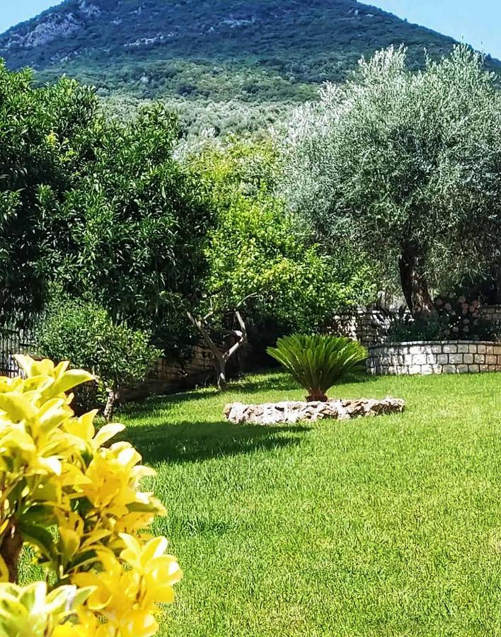 Outparga Apartment 4 Luaran gambar